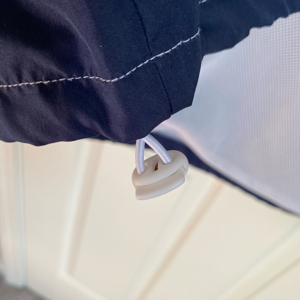 World of Disney Dark‎ BlueWhite Medium Hooded Full Zip Windbreaker Jacket Pocket - Picture 11 of 14